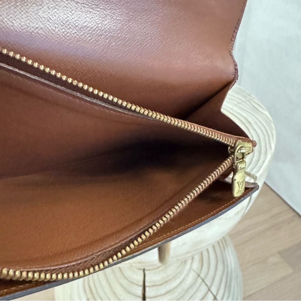✅AuthP/Owned✅LOUIS VUITTON SARAH WALLET - Picture 13 of 14